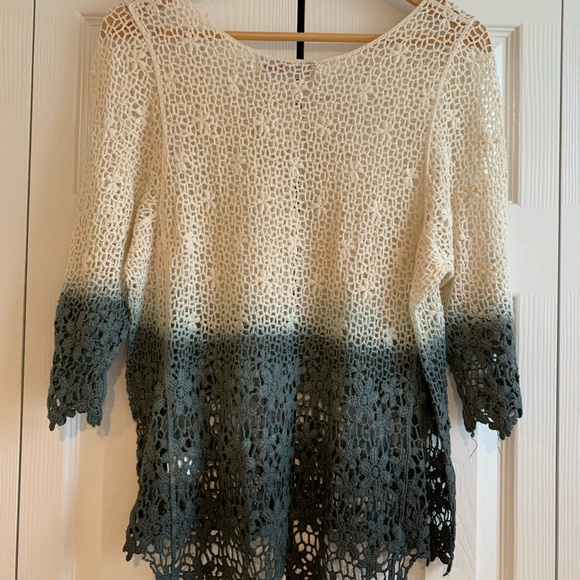 Crochet Top - Picture 3 of 3